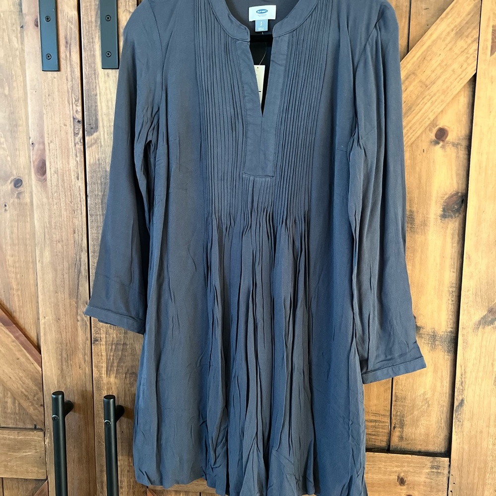 Old navy blue dress